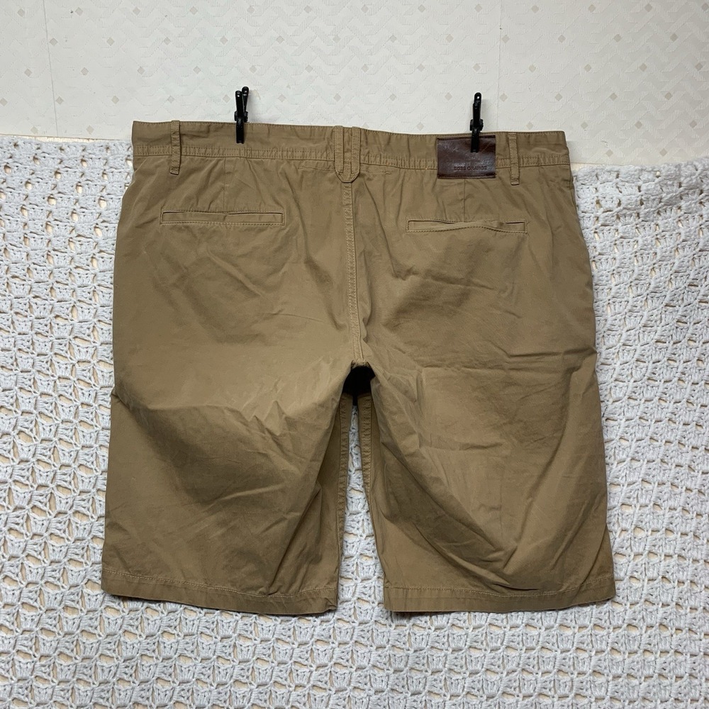 Hugo Boss Orange Khaki Tan Shorts Mens Sz 40  Chino Regular Fit Pockets